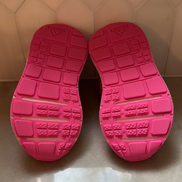 Toddler pink adidas sneakers size 7 - Picture 3 of 3